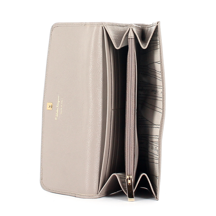 Salvatore Ferragamo wallet in grey leather - Detail D1