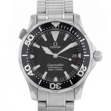 Montre Omega Seamaster 300 en acier cadran noir Vers 2000