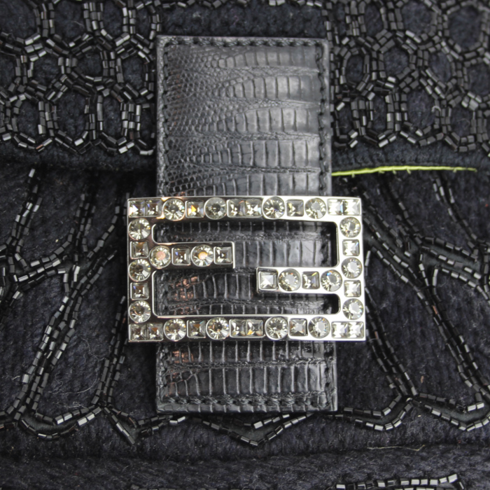 Bolso de mano Baguette en lona negra adornado con perlas negras y cuero negro - Detail D4