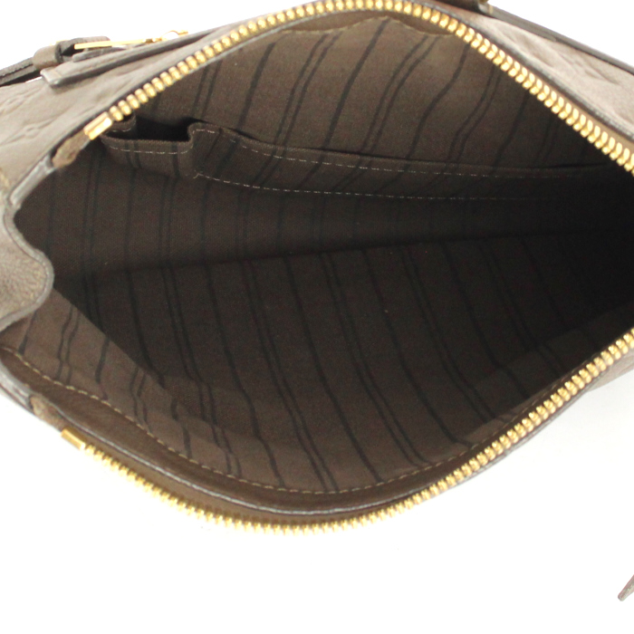 Pouch in taupe monogram leather - Detail D2