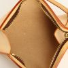 Sac à main Louis Vuitton Ambre en vinyle marron - Detail D4 thumbnail