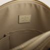 Louis Vuitton Lockit  small model handbag in white epi leather - Detail D3 thumbnail
