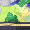 Carré Hermes Fleurs de Lotus en soie bleue - Detail D2 thumbnail