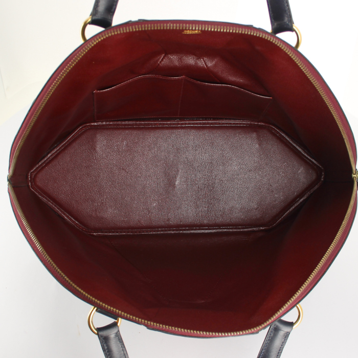 Sac à main Hermes Iledeshiki en cuir noir et rouge - Detail D2