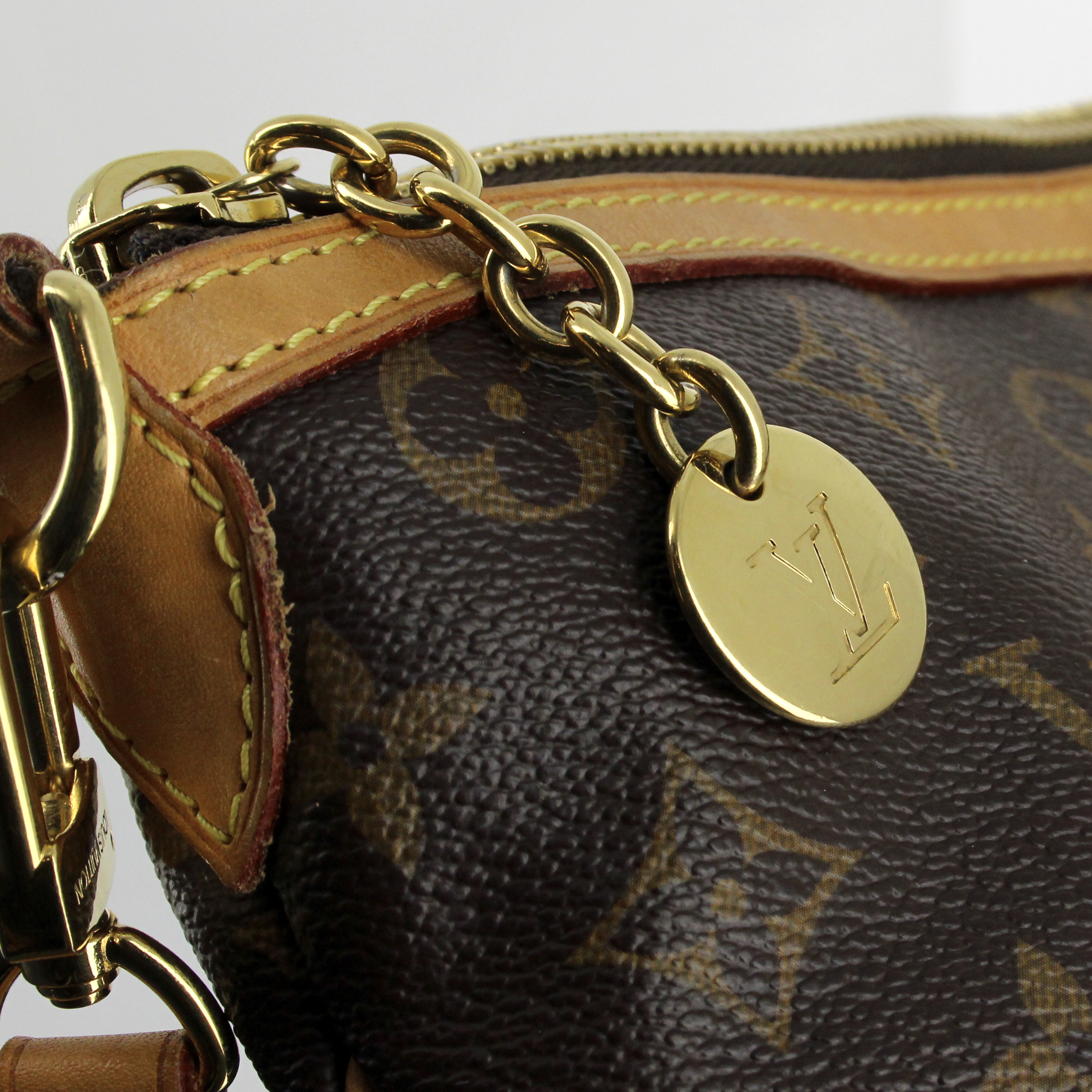 Handbag in monogram canvas and natural leather - Detail D5