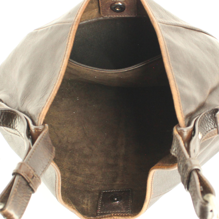 Yves Saint Laurent bolso de mano Mombasa en cuero marrón - Detail D2