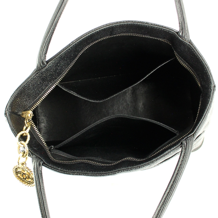 Bolso de mano Medaillon - Bag en cuero granulado acolchado negro - Detail D2