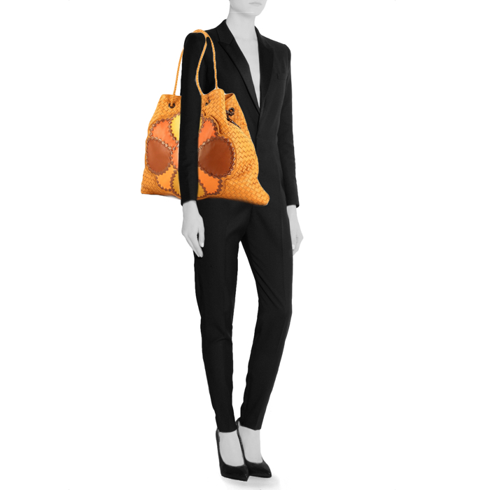 Bottega Veneta sac en cuir tressé gold à motif de fleur - Detail D1