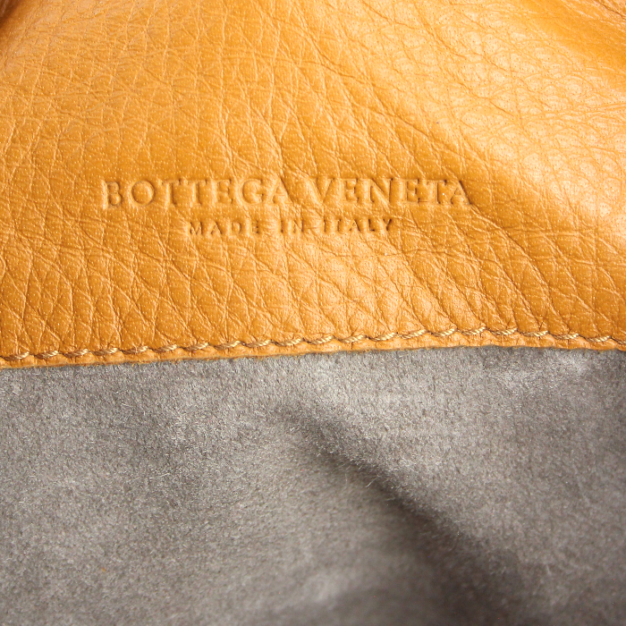 Bolso Cabás en cuero trenzado color oro - Detail D3