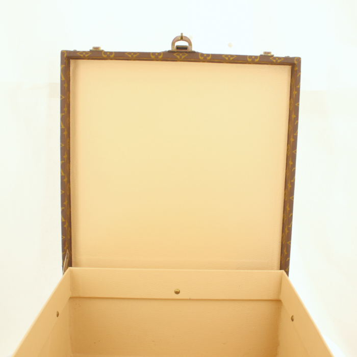 Louis Vuitton hat box in monogram canvas and natural leather - Detail D3