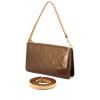 Louis Vuitton pouch in brown monogram patent leather - 00pp thumbnail