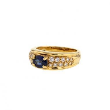 Boucheron Axelle ring in yellow gold,  diamonds and sapphire
