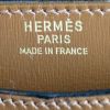 Hermes Lydie handbag/clutch in brown leather - Detail D4 thumbnail