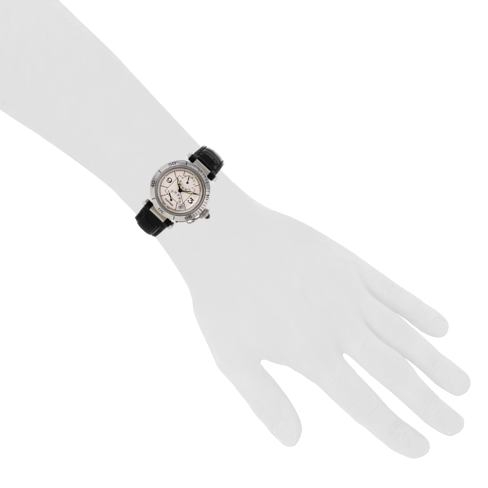 Cartier Pasha watch in stainless steel Ref:  2388 Circa 2005 - Detail D1