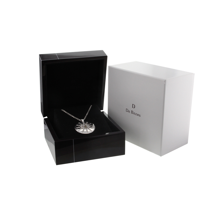 Collana De Beers Talisman modello grande in oro bianco,  diamanti e diamante grezzo - Detail D2