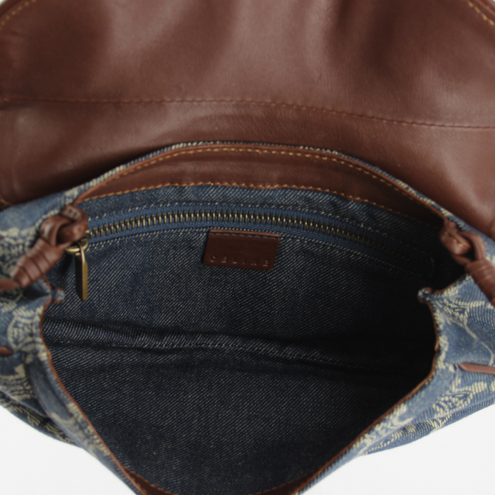 Sac à main Celine Vintage en toile denim monogrammée bleue et cuir marron - Detail D2
