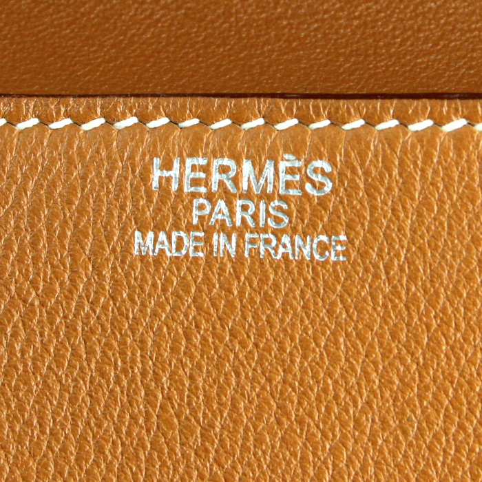 Sac à main Kelly Soft en cuir marron - Detail D3