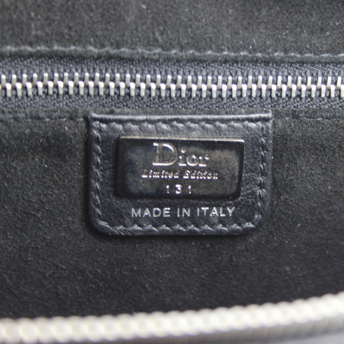 Christian Dior autres sacs et maroquinerie handbag in black leather - Detail D4
