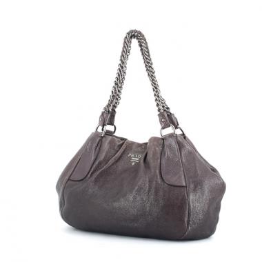 Bolso de mano Prada en cuero irisado violeta