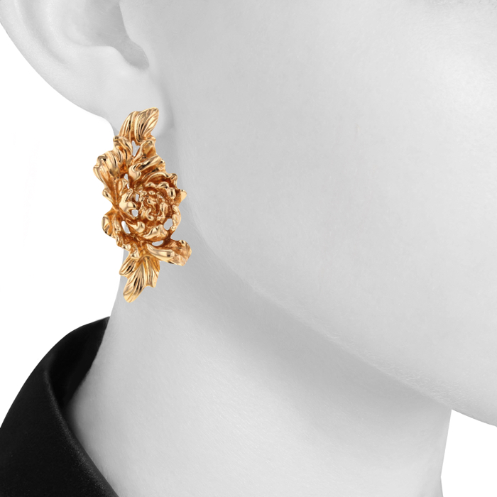 Repossi Nérée large model earrings for non pierced ears in pink gold