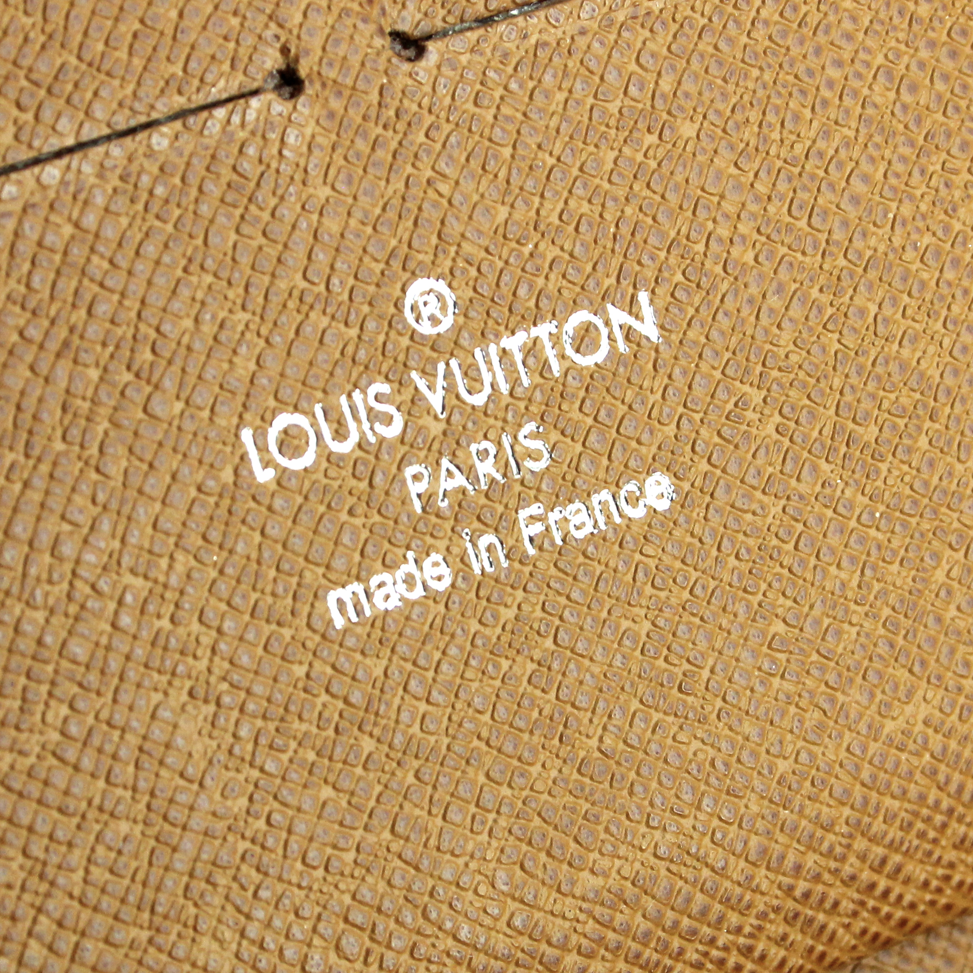 Portafogli Louis Vuitton Zippy in pelle Epi marrone - Detail D4