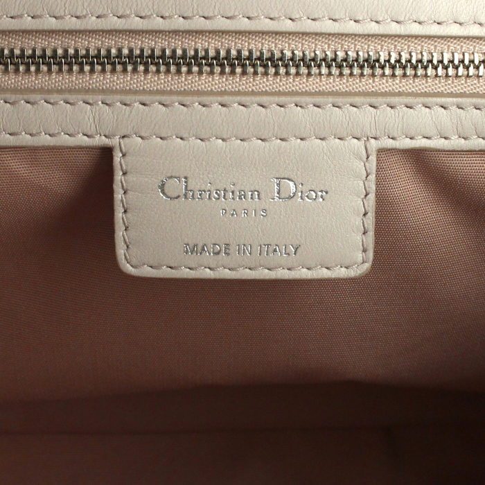 Dior bolso de mano en cuero color lila - Detail D4