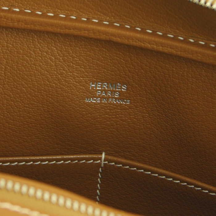 Sac à main Hermes Plume grand modèle en cuir gold - Detail D3