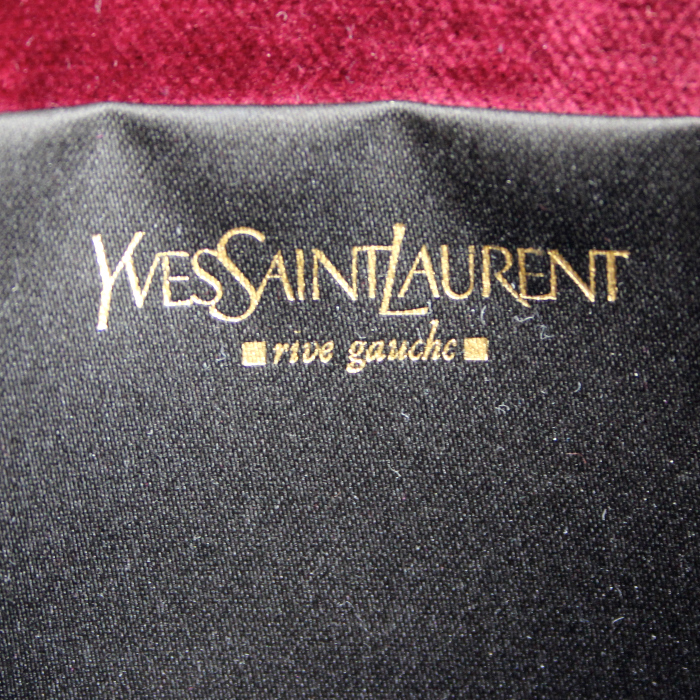 Sac à main Yves Saint Laurent en velours bordeaux - Detail D4