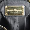 Salvatore Ferragamo handbag in black leather - Detail D4 thumbnail