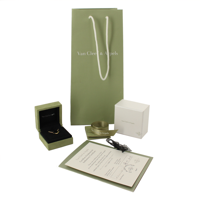 Van Cleef & Arpels Pure Alhambra necklace in yellow gold and onyx - Detail D2