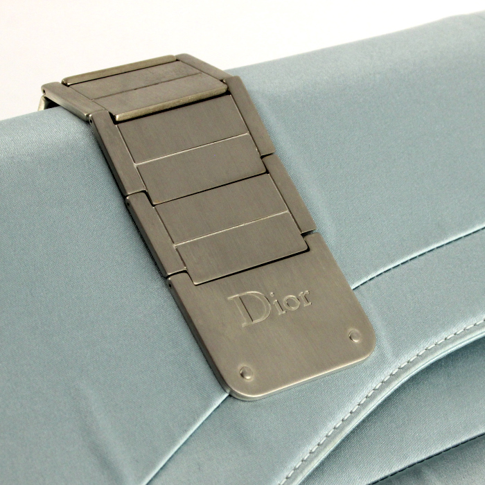 Saddle pouch in light blue satin - Detail D4