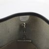 Sac porté épaule Hermès Vespa en cuir togo blanc et jonc noir - Detail D3 thumbnail