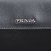 Prada shopping bag in black leather - Detail D3 thumbnail