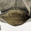 Bolso de mano Fendi en cuero gris metalizado - Detail D2 thumbnail