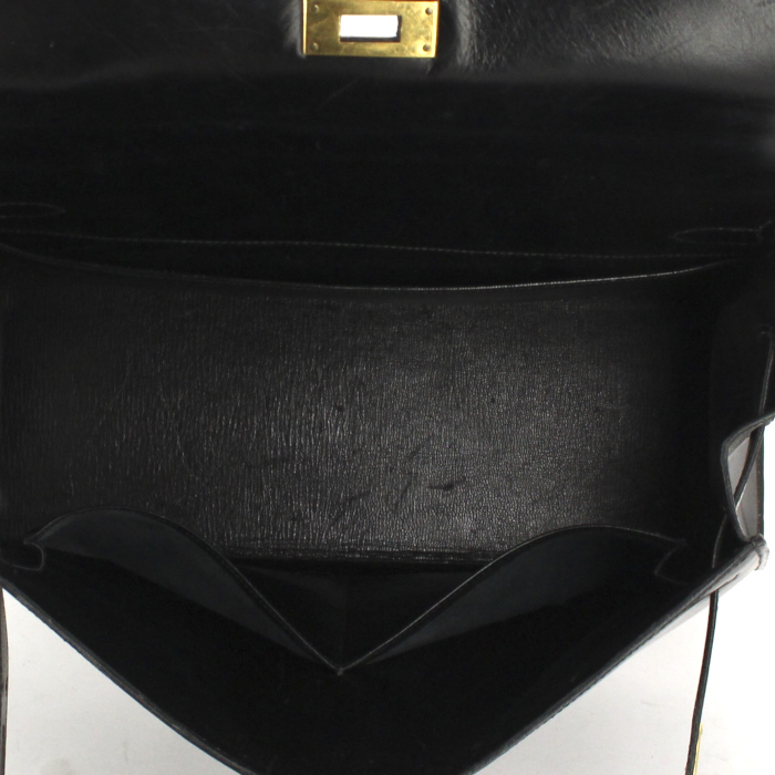 Bolso de mano Hermes Kelly 32 cm en cuero box negro - Detail D2