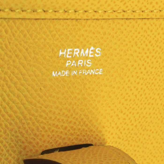 Hermes Evelyne small model handbag in yellow epsom leather - Detail D3