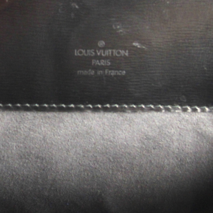 Louis Vuitton sac à main Cluny en cuir épi noir - Detail D3