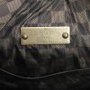 Louis Vuitton handbag in brown burnished leather - Detail D3 thumbnail