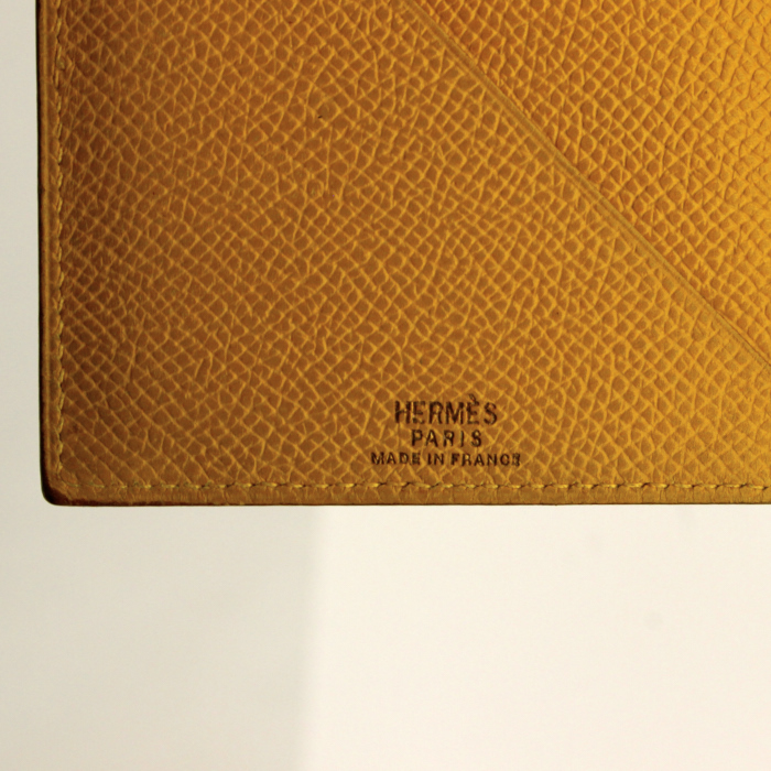 Hermes porte agenda en cuir gold - Detail D2