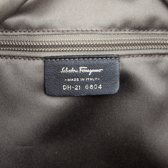 Borsa Salvatore Ferragamo in pelle marrone beige e color talpa - Detail D5