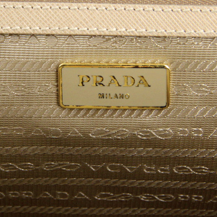 Borsa Prada Bauletto in pelle saffiano beige - Detail D3