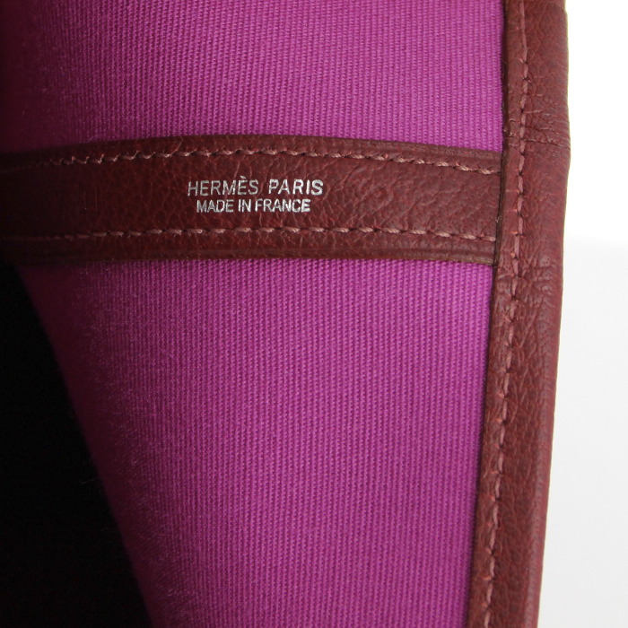 Sac à main Hermes Garden grand modèle en toile et cuir rose-fushia - Detail D3