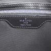 Borsa Louis Vuitton Montaigne in pelle Epi nera - Detail D4 thumbnail