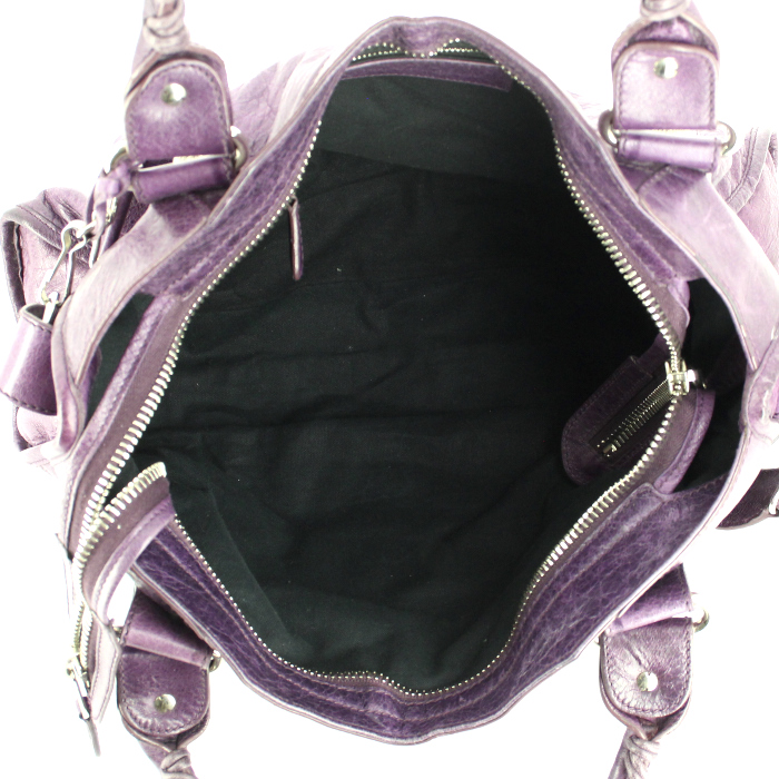 Balenciaga Classic City handbag in purple leather - Detail D4