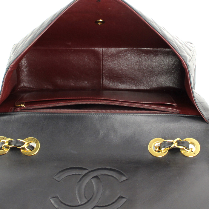 Borsa Chanel Timeless Maxi Jumbo in pelle trapuntata nera - Detail D2