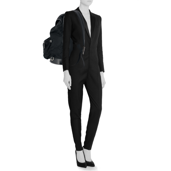 Prada backpack in canvas and black leather - Detail D1