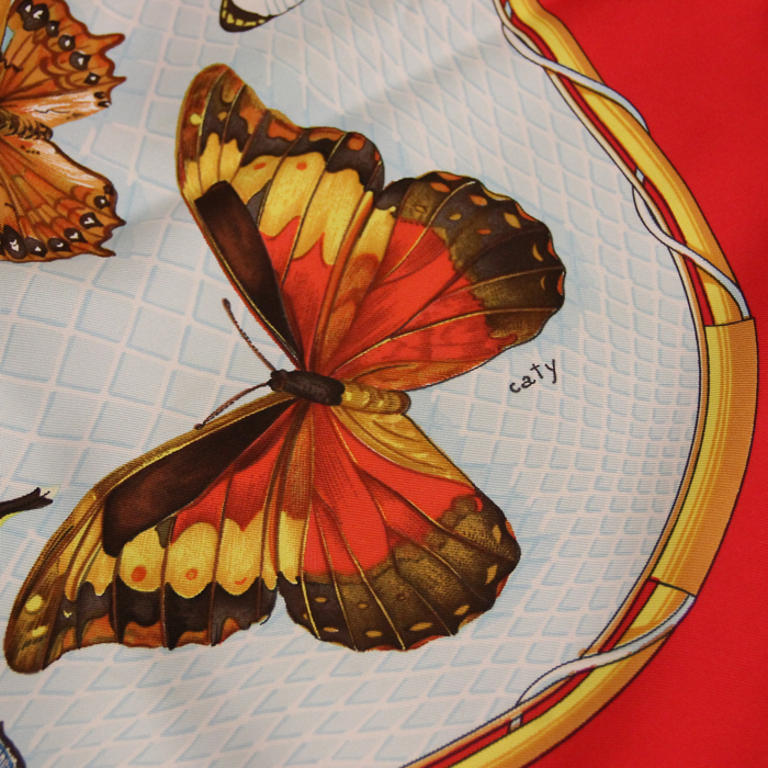 Hermes Carre Hermes carré scarf in red and white multicolor silk - Detail D2