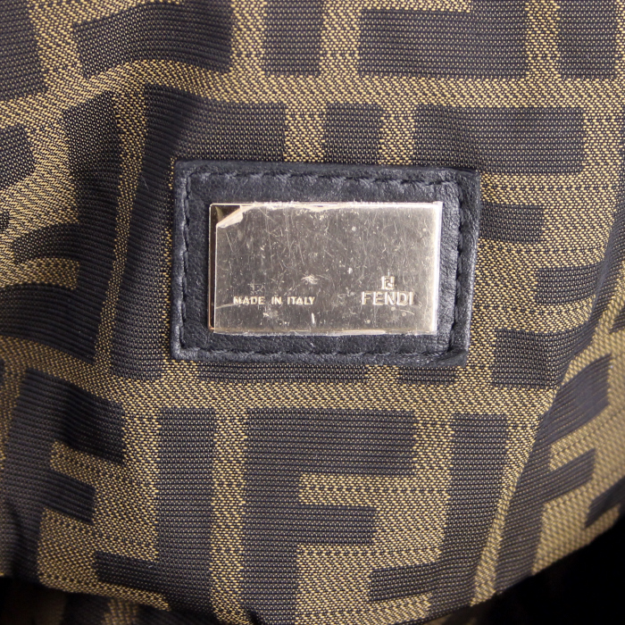Borsa Spy in pelle martellata nera - Detail D3