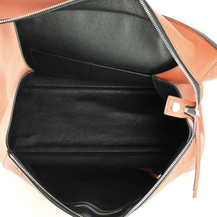 Celine handbag in red leather - Detail D2