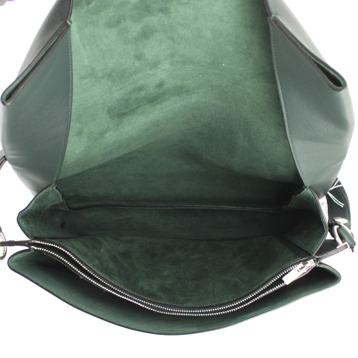 Celine handbag in green leather - Detail D4